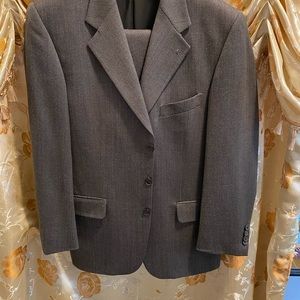 Men’s suit